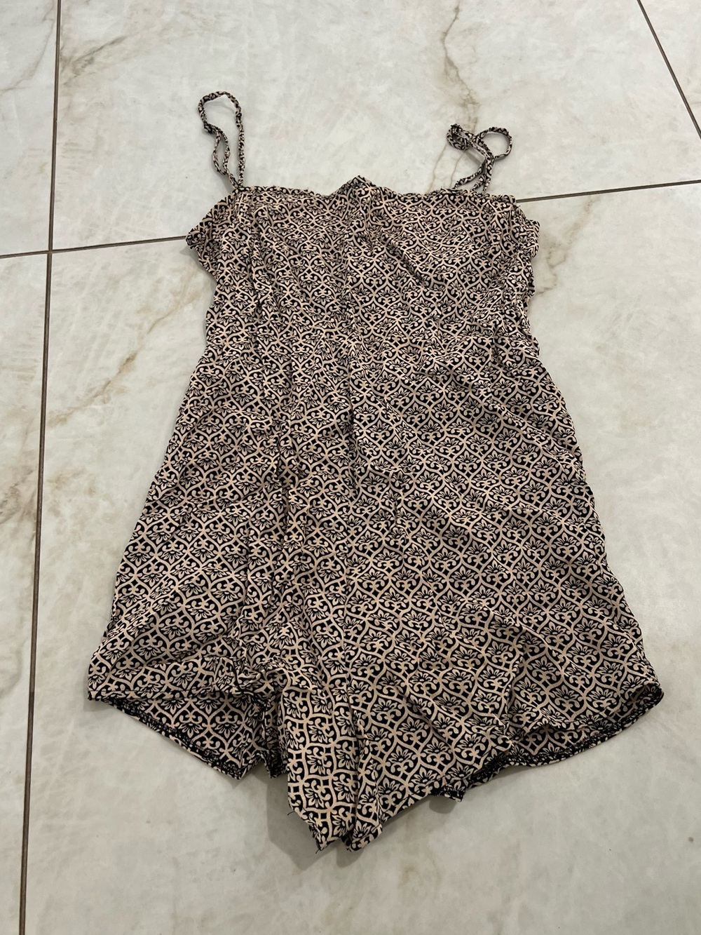 Reformation Black & Cream Printed Romper Size XS